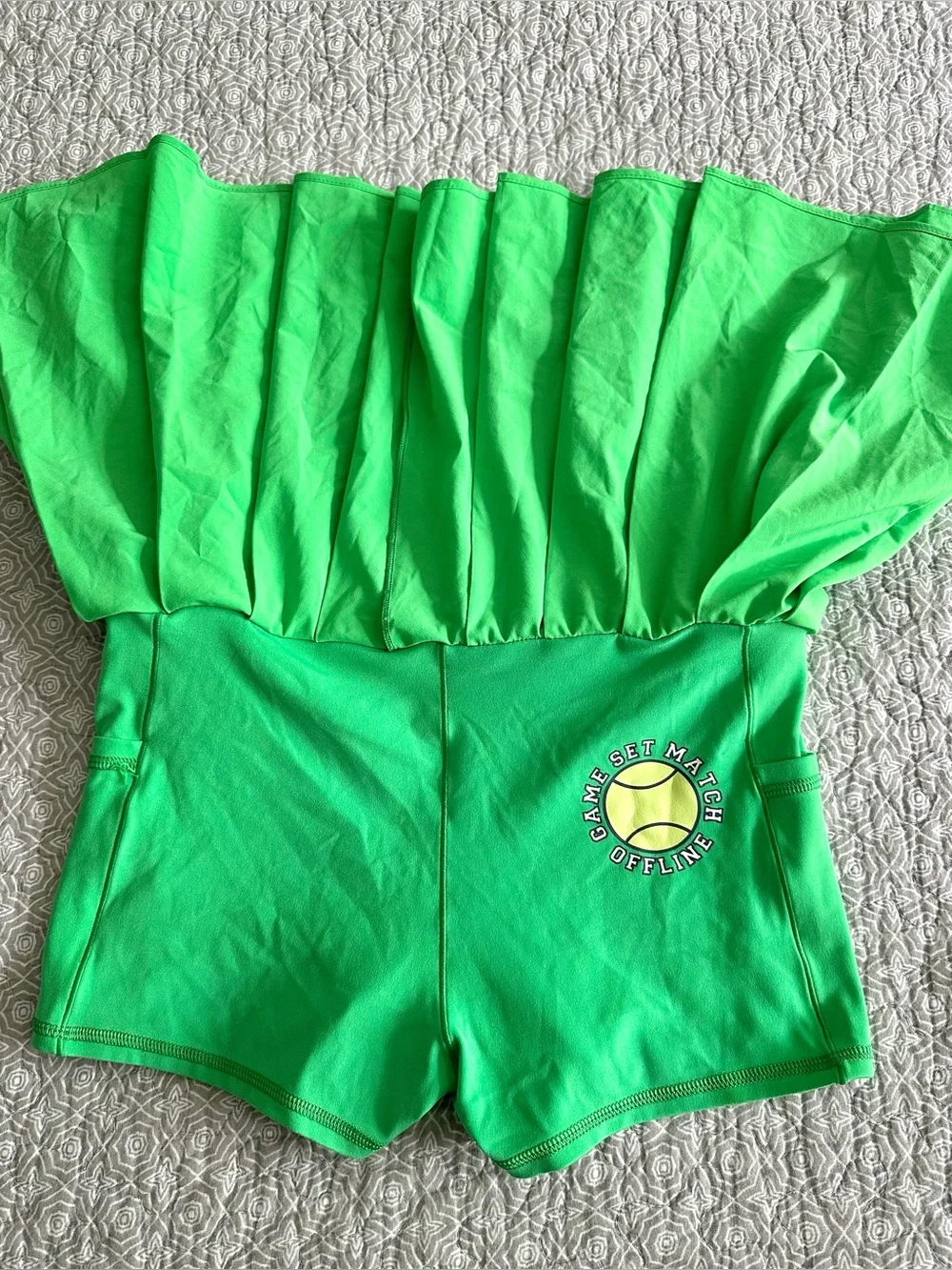 Offline by Aerie Bright Green Pleated Tennis Skort Game Set Match Graphic Size M